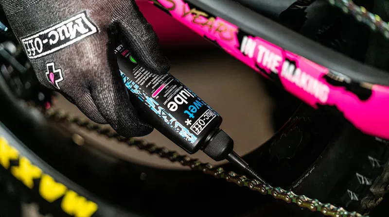 Muc-Off Lube Wet Weather 120ml in Black-2